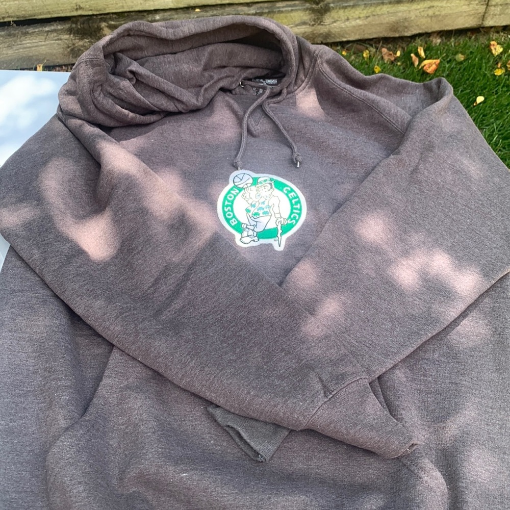 Celtics Hooded Sweatshirt NWOT